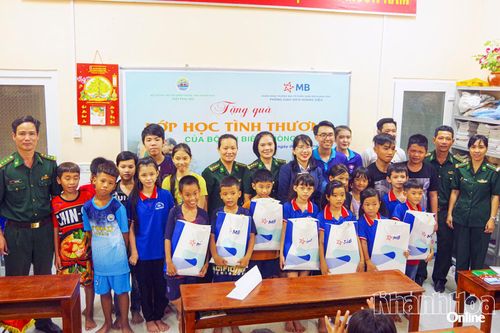 'Dân vận khéo' ở khu vực biên giới biển