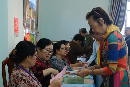 Phụ nữ Lâm Đồng lan tỏa trách nhiệm trong ngày hội non sông