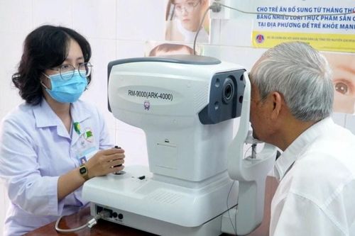 Phát triển mô hình chăm sóc mắt tuyến cơ sở