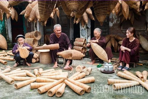 Tìm giải pháp gỡ khó cho các làng nghề đan lát