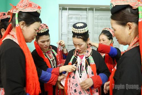 Bảo tồn nét đẹp văn hóa của người Dao Thanh Y
