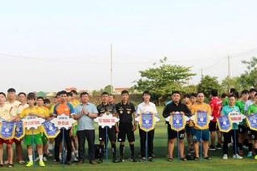 23 đội tranh tài tại giải bóng đá Đại hội Thể dục thể thao phường Kim Trà