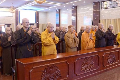 Họp kiểm tra tiến độ chuẩn bị tổ chức Đại hội đại biểu Phật giáo TP.HCM lần thứ I tại Việt Nam Quốc Tự