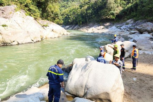 Tìm thấy thi thể cán bộ kỹ thuật thi công thủy điện Đăk Mi 1 mất tích