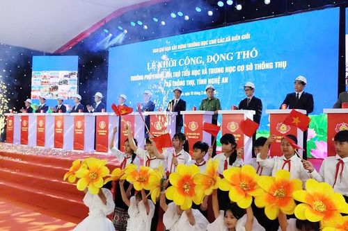 Nghệ An đồng loạt khởi công 11 trường học nội trú