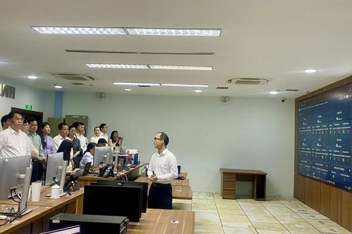 Đoàn công tác tỉnh làm việc với Cơ quan điều hành Trung tâm tài chính quốc tế tại Đà Nẵng