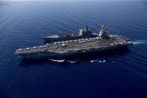Tàu sân bay Mỹ rút về căn cứ sau vụ hỏa hoạn gần Iran