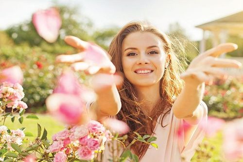 Giáo sư Harvard chỉ ra 'liều thuốc' 0 đồng giúp thoát lo âu, sống hạnh phúc mỗi ngày