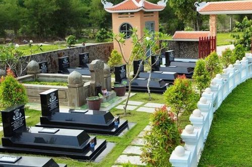 Ra mộ mà làm những việc này có thể ảnh hưởng đến vận khí và sự an yên của gia đạo