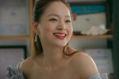 Màn trả đũa đáng sợ của 'phú bà' Kiều Thơ