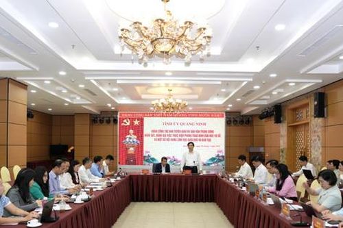 Quảng Ninh: Ưu tiên nguồn lực phát triển cơ sở hạ tầng phục vụ chuyển đổi số