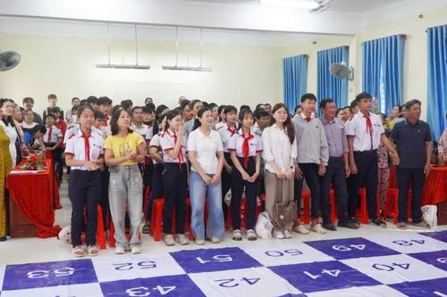 Lan tỏa giá trị gia đình qua chương trình 'Hạnh phúc cho em'