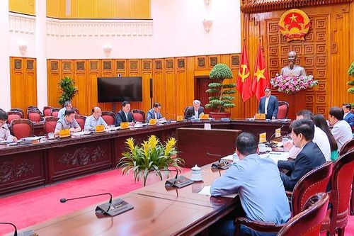 Điều hành, quản lý thị trường xăng dầu có kiểm soát, bình ổn giá