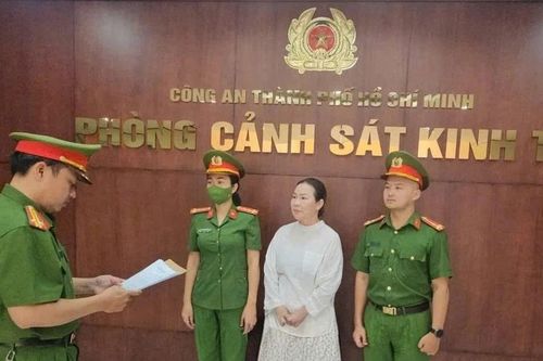 Nữ doanh nhân bất động sản bị bắt với cáo buộc lừa đảo