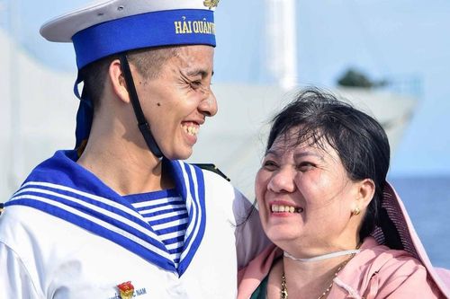 Hạnh phúc bền vững bắt đầu từ chính mình