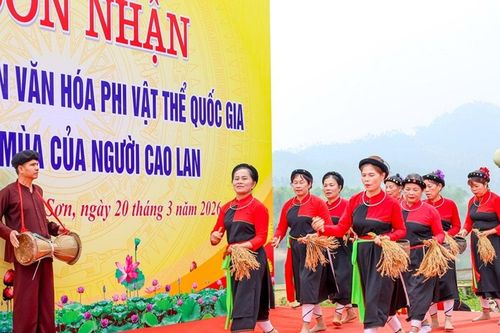 Đặc sắc lễ hội Cầu mùa của người Cao Lan ở Tuyên Quang