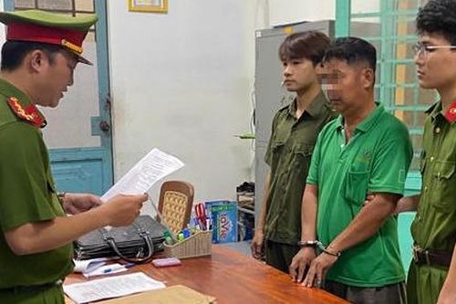 Khởi tố đối tượng 'dâm ô với người dưới 16 tuổi' ở An Giang