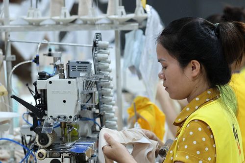 Cạnh tranh siêu cường và chiến lược của doanh nghiệp Việt