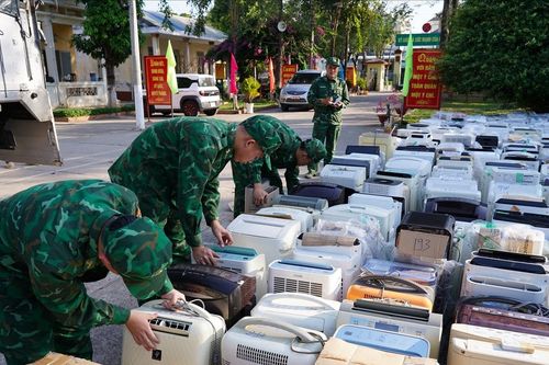 Phạt đến 75 triệu đồng nếu mang trái phép tiền tệ qua biên giới