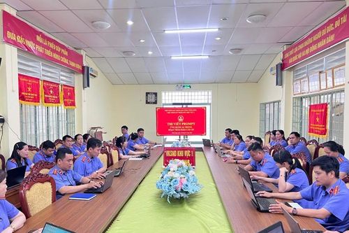 VKSND Khu vực 1 – Vĩnh Long tổ chức cuộc thi viết ứng dụng AI trong báo cáo án