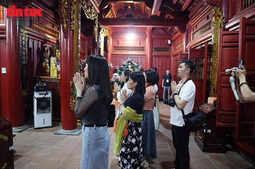 Đêm Nghĩa Lĩnh huyền ảo, trải nghiệm khác biệt tại Đền Hùng