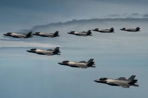 Tiêm kích F-35 Mỹ hạ cánh khẩn cấp sau nhiệm vụ chiến đấu trên không phận Iran