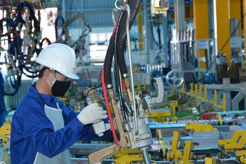 Tiết kiệm năng lượng để vượt khó, tăng trưởng hai con số - Bài 3: Chính sách dẫn dắt, xã hội đồng hành