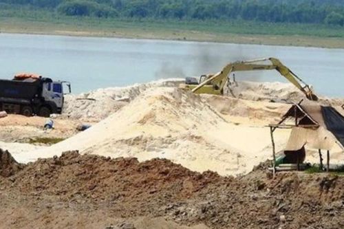 Hà Nội: 16 khu vực mỏ cát không đấu giá quyền khai thác khoáng sản
