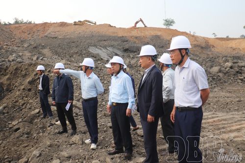Kiểm tra tiến độ xây dựng trường nội trú liên cấp tại các xã biên giới