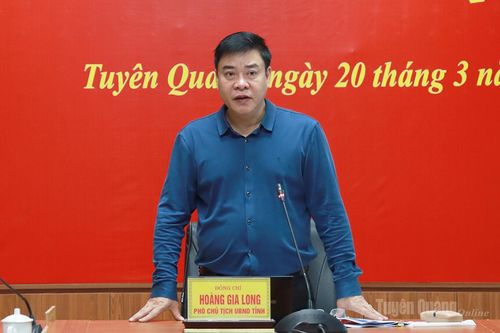 Phó Chủ tịch UBND tỉnh Hoàng Gia Long làm việc với các xã về định hướng phát triển kinh tế - xã hội