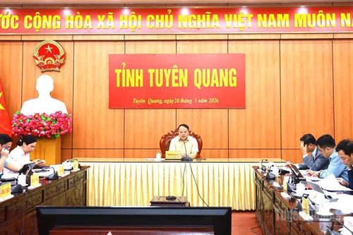 Chủ tịch UBND tỉnh Phan Huy Ngọc làm việc với các xã thuộc Cụm I về định hướng phát triển kinh tế - xã hội