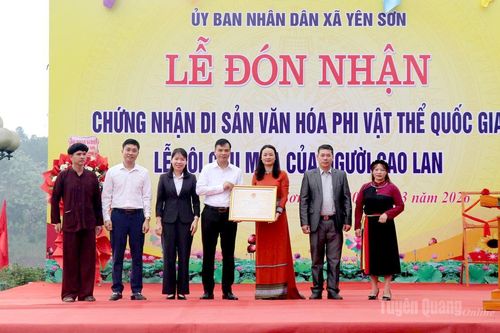 Xã Yên Sơn đón nhận Di sản văn hóa phi vật thể quốc gia Lễ hội Cầu mùa của người Cao Lan