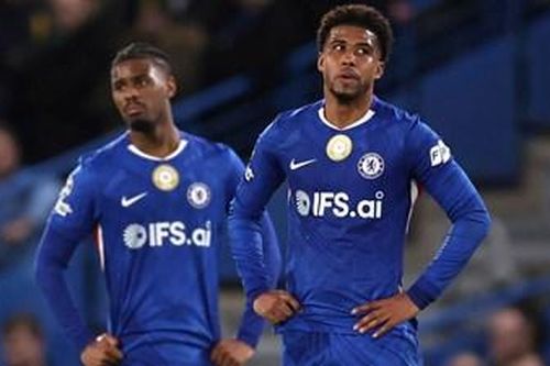 Premier League thất bại ê chề sau vòng 1/8 Champions League