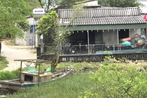 Nghệ An: Bao giờ hàng chục hộ dân Hòa Lam được an cư?