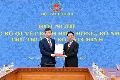 Trao quyết định điều động, bổ nhiệm Thứ trưởng Bộ Tài chính Tạ Anh Tuấn