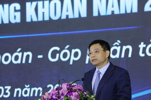 Phát triển thị trường chứng khoán – góp phần tăng trưởng kinh tế