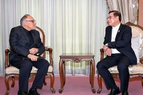 Thái Lan đề nghị Iran cho tàu chở hàng đi qua Eo biển Hormuz