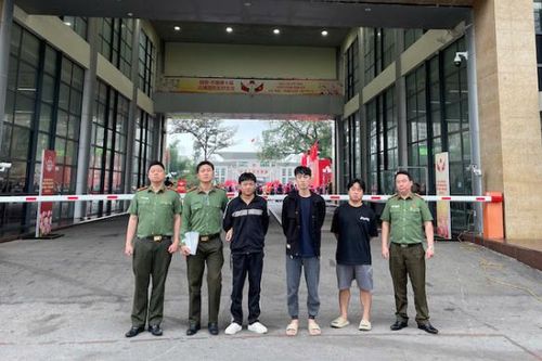 Trao trả 7 đối tượng người Trung Quốc nhập cảnh trái phép