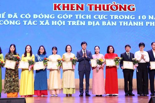 Công tác xã hội Thủ đô - Hành trình 10 năm kết nối yêu thương