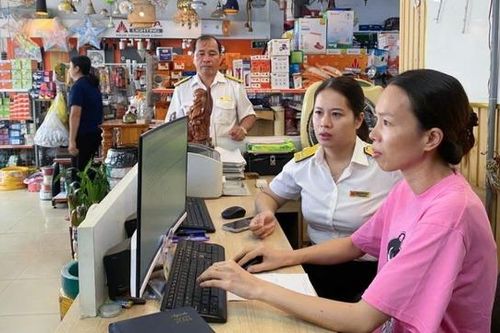 Tháo gỡ khó khăn cho người quyết toán thuế