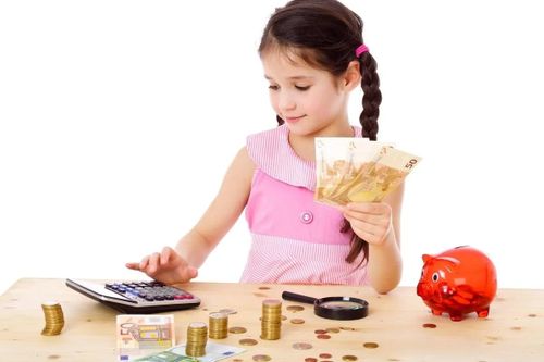 Dạy trẻ quản lý tiền tiêu vặt từ sớm giúp hình thành thói quen tiêu dùng thông minh