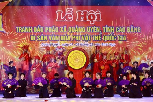 Khai mạc lễ hội tranh đầu pháo xã Quảng Uyên năm 2026