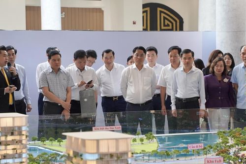 Đoàn công tác tỉnh tham quan một số mô hình tiêu biểu về phát triển kinh tế - xã hội tại Thành phố Đà Nẵng