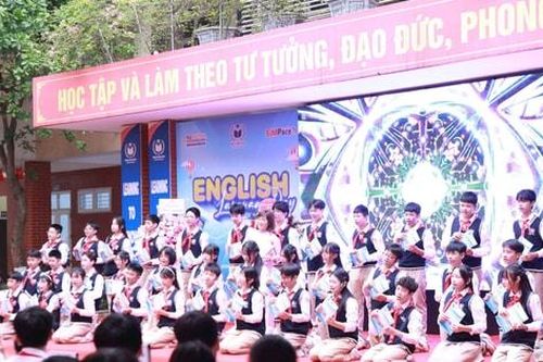 Đưa tiếng Anh thành ngôn ngữ thứ hai: Cách làm sáng tạo từ một trường THCS