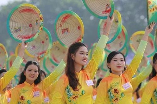Hạnh phúc cho nhân dân – mục tiêu xuyên suốt của Hà Nội