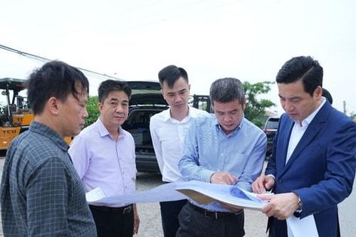 Lãnh đạo xã Gia Lâm kiểm tra tiến độ các dự án trọng điểm
