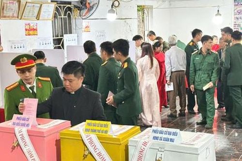 28 đại biểu trúng cử vào HĐND xã Xuân Mai