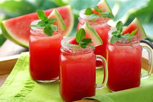 4 lợi ích của nước ép dưa hấu với sức khỏe, uống thế nào là tốt nhất?