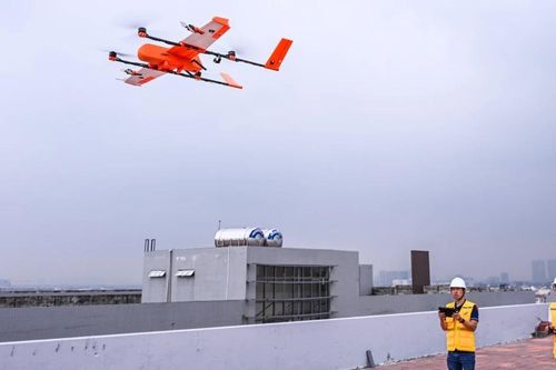 Hà Nội siết chặt quản lý hoạt động của tàu bay không người lái như flycam, drone…