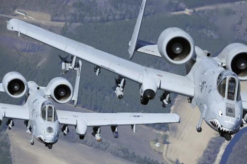 Mỹ điều cường kích 'sát thủ diệt tăng' A-10 săn xuồng cao tốc Iran tại eo biển Hormuz